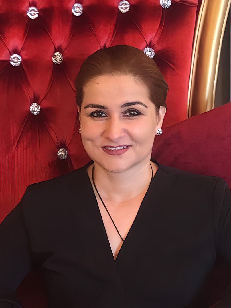 Portraitbild Suna Tasyurdu - Studio Suna Kosmetik